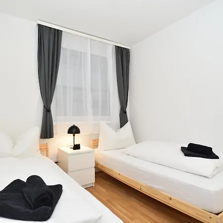 Flataid Stadion & Messe *