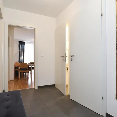 Flataid Stadion & Messe * Грац