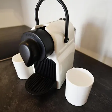 Flataid Stadion & Messe Apartment