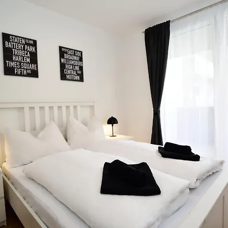 Flataid Stadion & Messe Štýrský Hradec