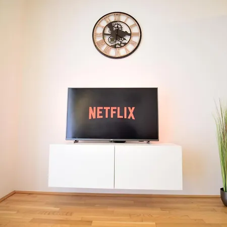 Flataid Stadion & Messe * Graz