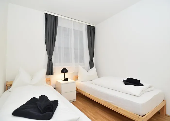 Flataid Stadion & Messe *