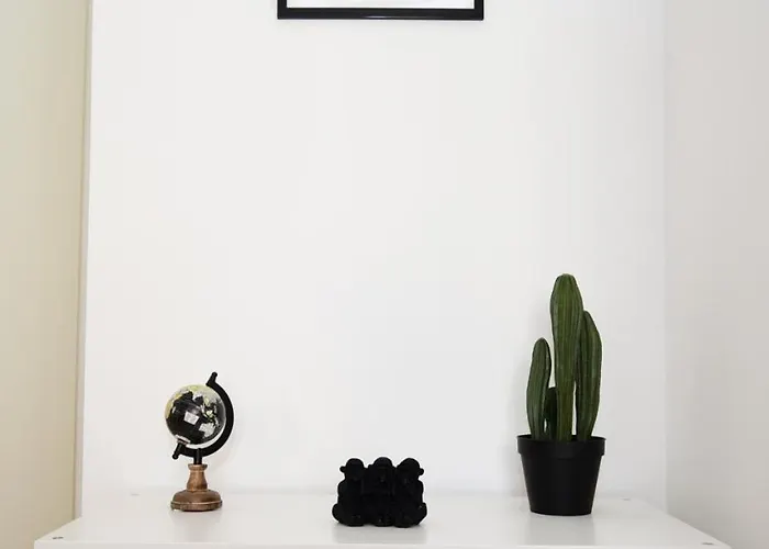 Flataid Stadion & Messe Apartment *